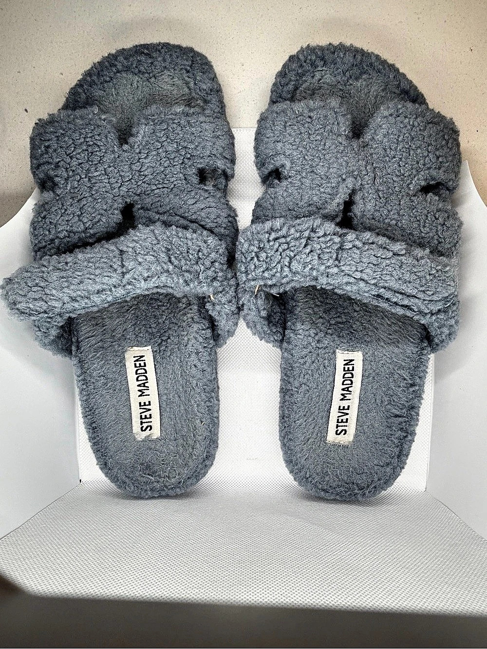 STEVE MADDEN Fuzzy Slide Slippers in Gray